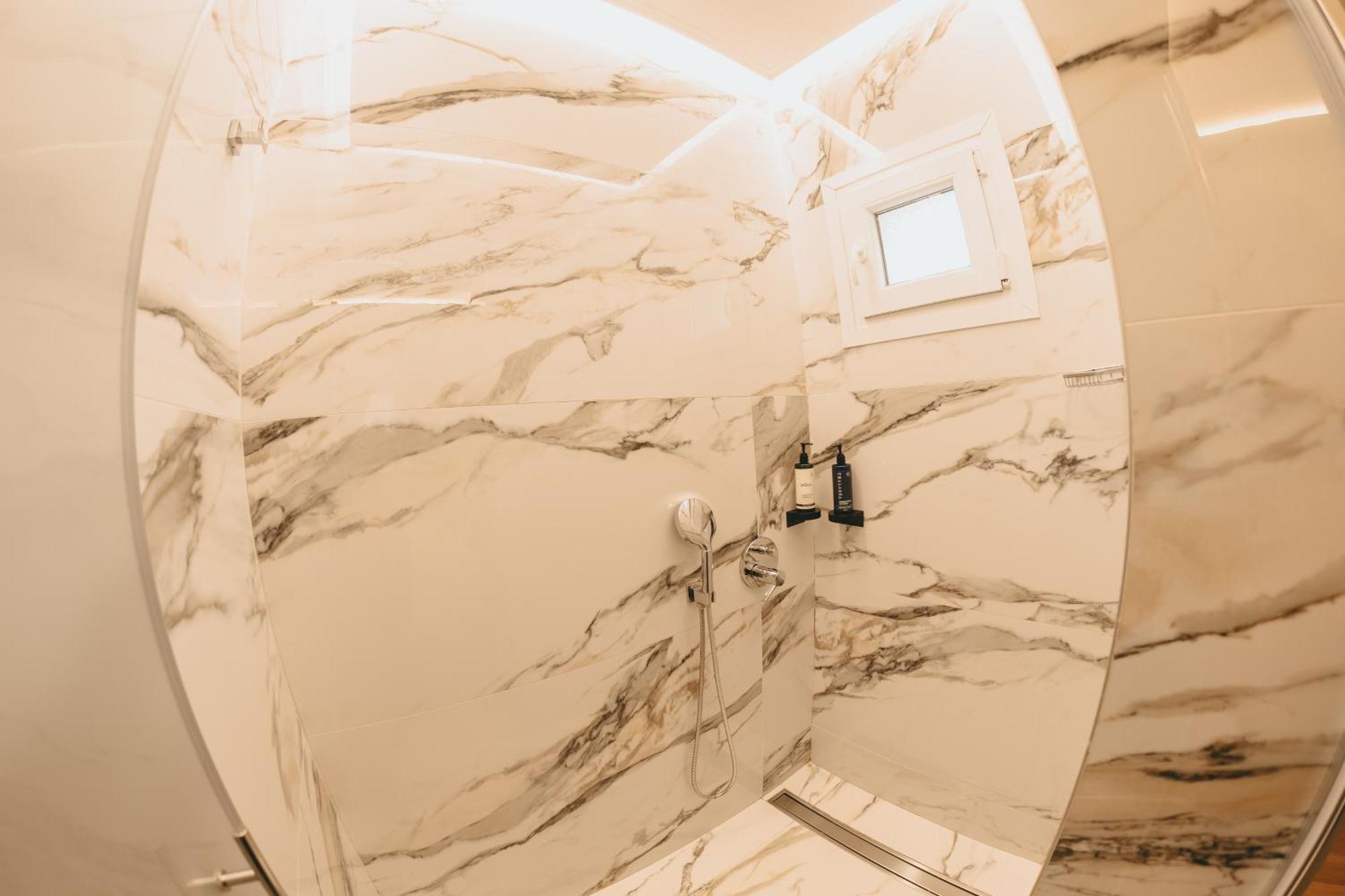Dráma Giardino High Living Suites מראה חיצוני תמונה
